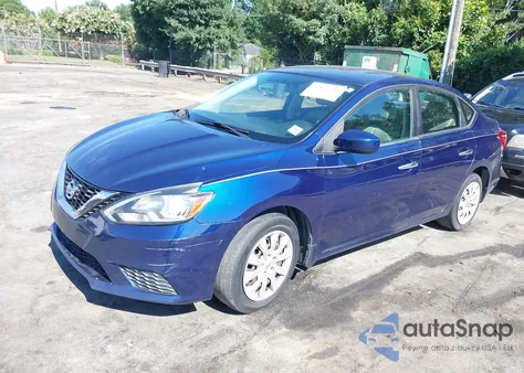 2017 Nissan Sentra S z USA, uszkodzony, nr VIN 3N1AB7AP3HY215363